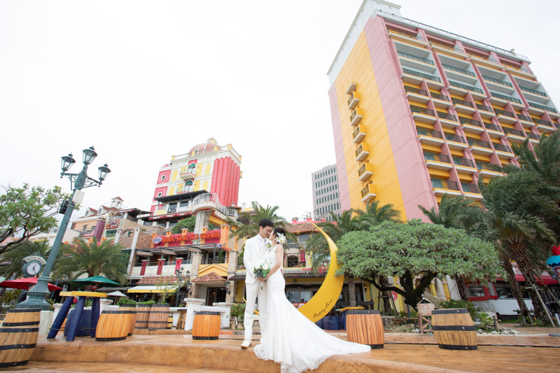 アメリカンビレッジの真ん中で・・・