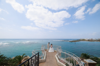 チャペル＆ビーチ＆アメリカンビレッジ