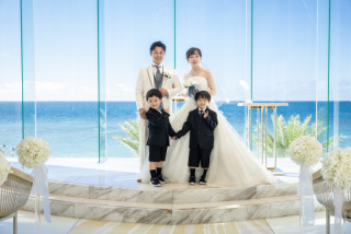 ウェディングドレス（チャペル＆ビーチ＆ファミリーフォト）