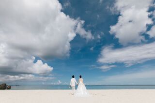 沖縄のビーチで、ふたりの物語が始まる！ふたりらしさを大切にしたフォトウエディング