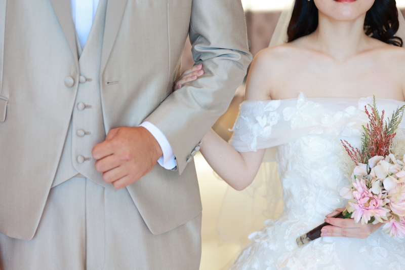 輝く未来に、ふたりの幸せに、弾む心が伝わります♪