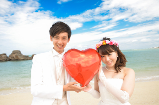 ビーチでポップに楽しくお撮影♪