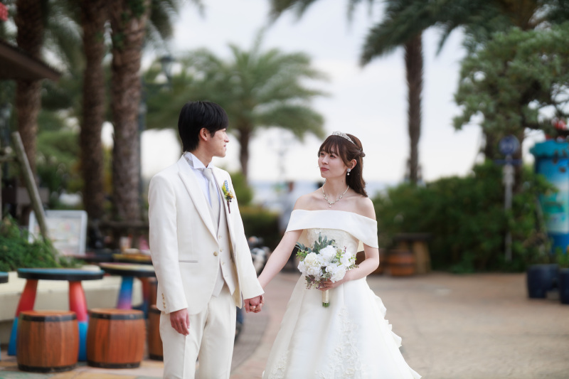 手を繋いで歩く、ただそれだけでいい!!