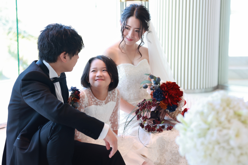 美しいリゾートチャペル&times;沖縄の天然ビーチで、ご家族も一緒に 心に刻むウエディング