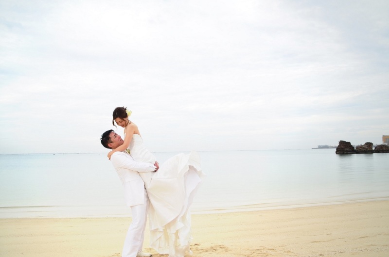 抱き上げショット！