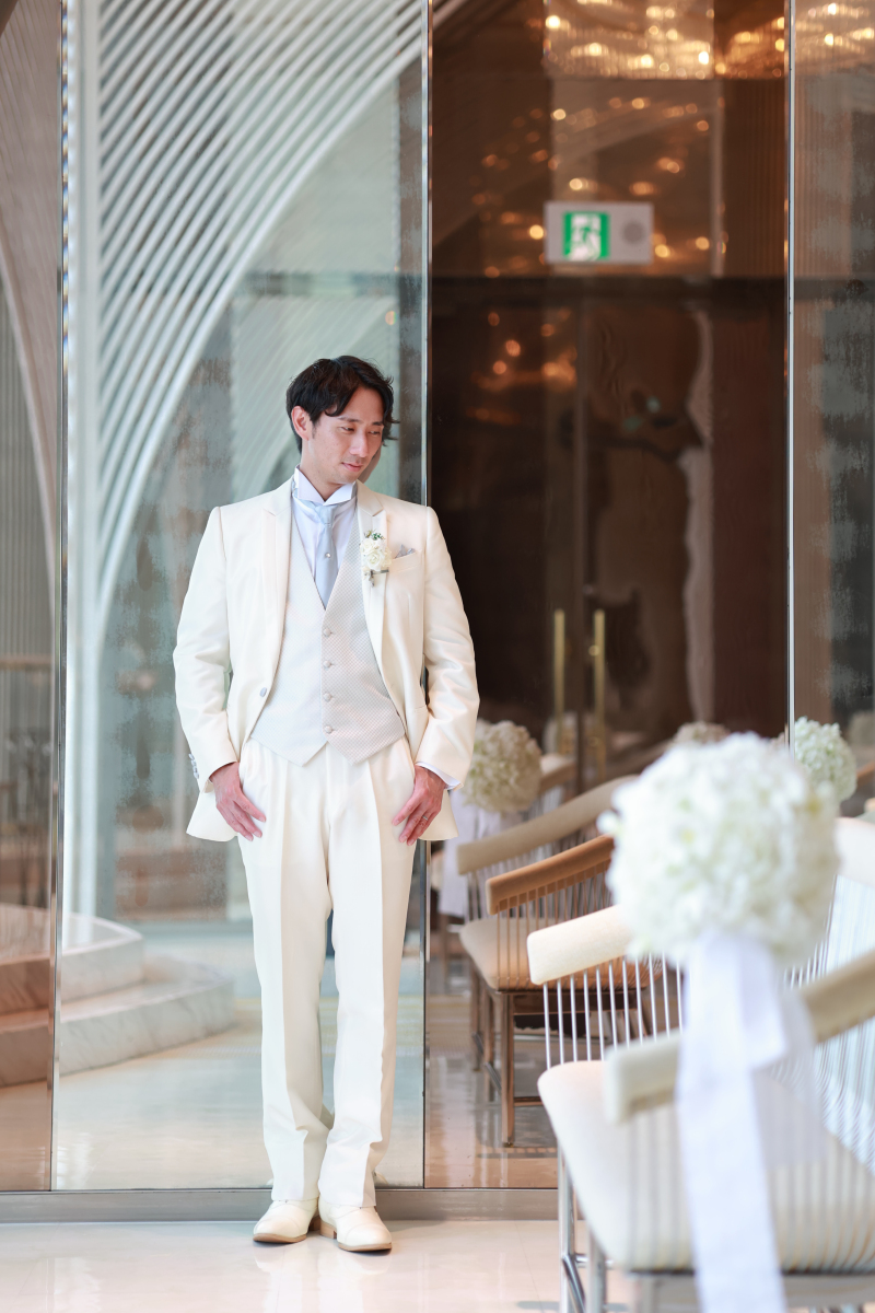 爽やかにビシッと決まる☆彡やっぱり、王道の白！！