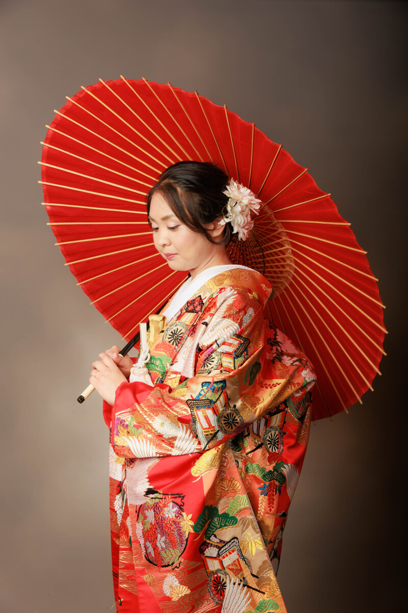 和装を身にまとい