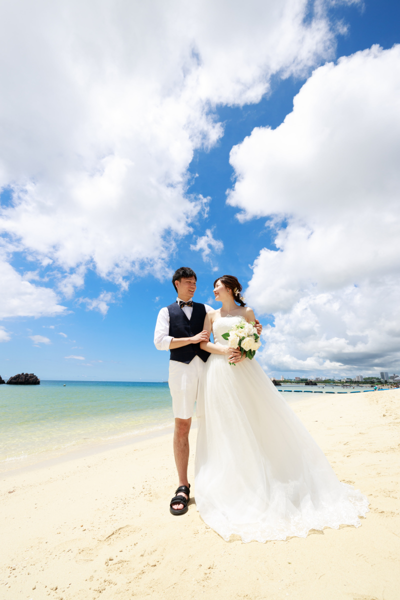 衣装チェンジしてビーチへ