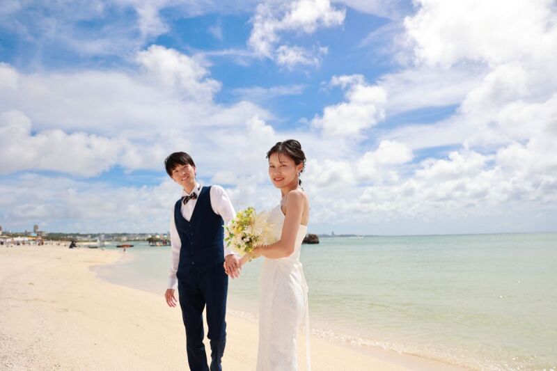 南国の風を感じながら、永遠に忘れない素敵な一日に