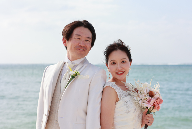 こちらを向いて