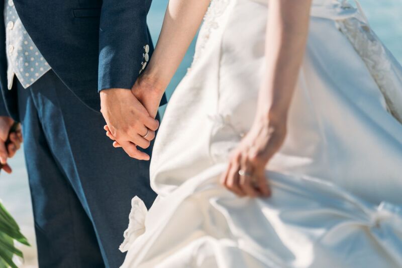 手を繋ぎ波打ち際を歩きました。ただそれだけで幸せ