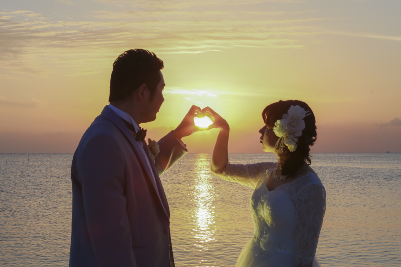 沈みゆく日と沈まぬ思い