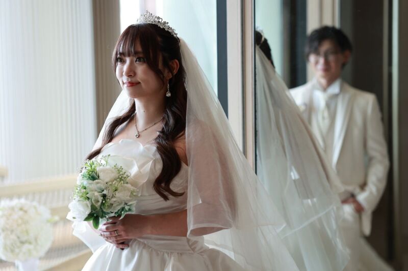 優しい自然光に包まれて、花嫁さまの幸せオーラ全開