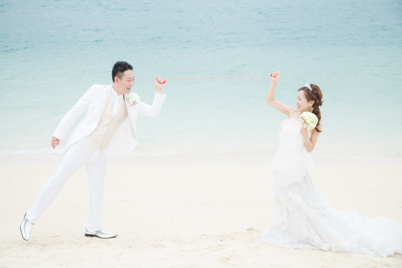 赤い糸に結ばれたお二人