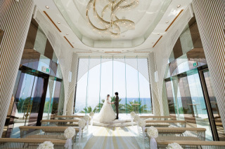 特別な一日を、美しい写真にのせて