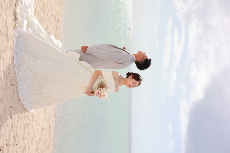 南国の風を感じながら、永遠に忘れない2人の思い出