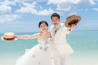 ビーチで沖縄を満喫しよう！！