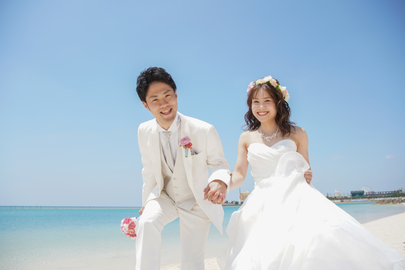 浜辺でとびっきりの笑顔を!