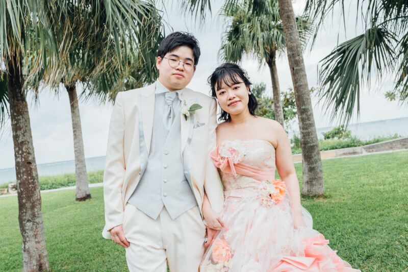 南国の風を感じながら、永遠に忘れない2人の思い出