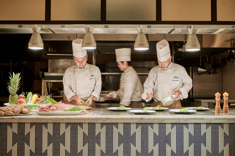 沖縄食材のフルコースでこだわり抜いたおもてなしを