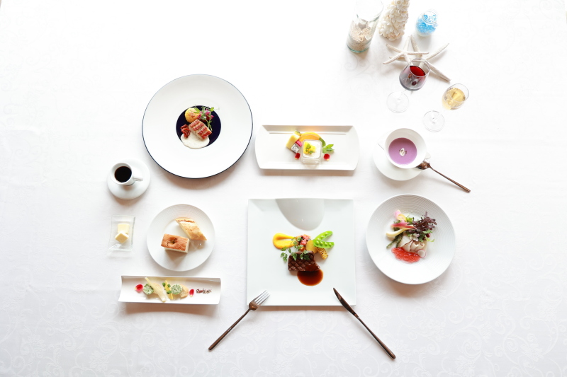 ルミエール北谷サロン_会食ができる