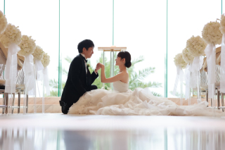 ルミエール北谷サロン_CHAPEL&times;WEDDING　DRESS