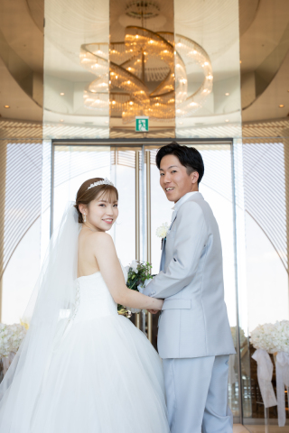 ルミエール北谷サロン_CHAPEL&times;WEDDING　DRESS