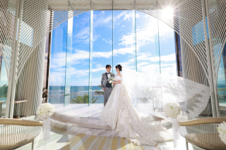 ルミエール北谷サロン_CHAPEL×WEDDING　DRESS