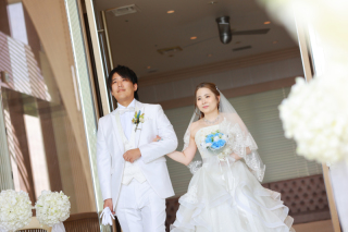 ルミエール北谷サロン_CHAPEL×WEDDING　DRESS