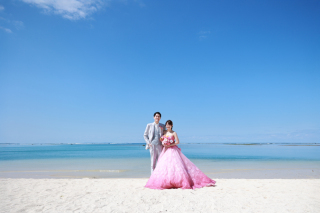 ルミエール北谷サロン_BEACH×COLOR　DRESS