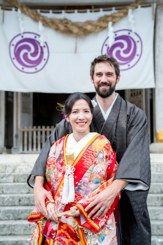 ルミエール北谷サロン_和装＆琉装②～日本らしさの和・沖縄の琉球の文化を感じて～