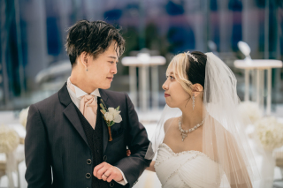 ルミエール北谷サロン_サンセット撮影～沖縄の砂浜と夕日が生み出す原色～＆ナイトチャペル