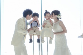 両親の結婚写真を自分の結婚式で&hellip;ウェディングフォトは子どもたちにとっても大切な想い出になります♪