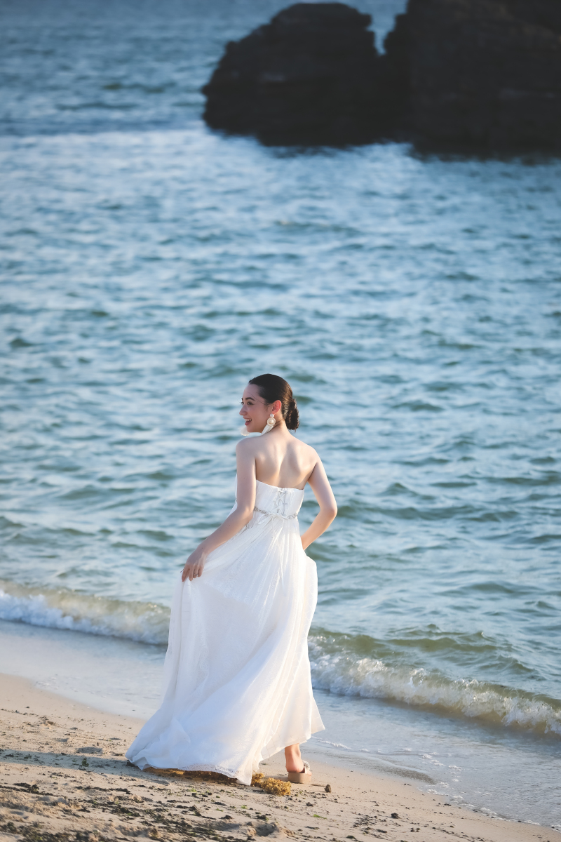 【LGBTQフレンドリー】ドレス×ドレス★チャペル&ビーチフォト*洋装1ペア*100カットプラン ※タキシード同士撮影もOK♪♪