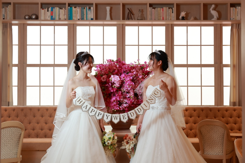 【LGBTQフレンドリー】 ドレス×ドレス★リゾートチャペルフォト*洋装1ペア*50カットプラン ※タキシード同士撮影もOK♪♪