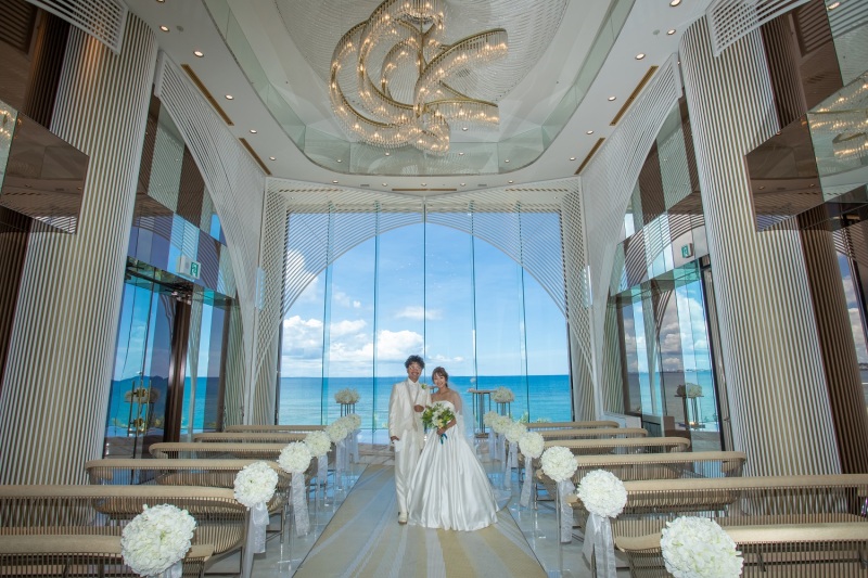 ★年末年始特価★2025年12月~2026年1月撮影限定 *チャペル&ビーチフォト*洋装2ペア*ヘアチェンジ付*100カット!