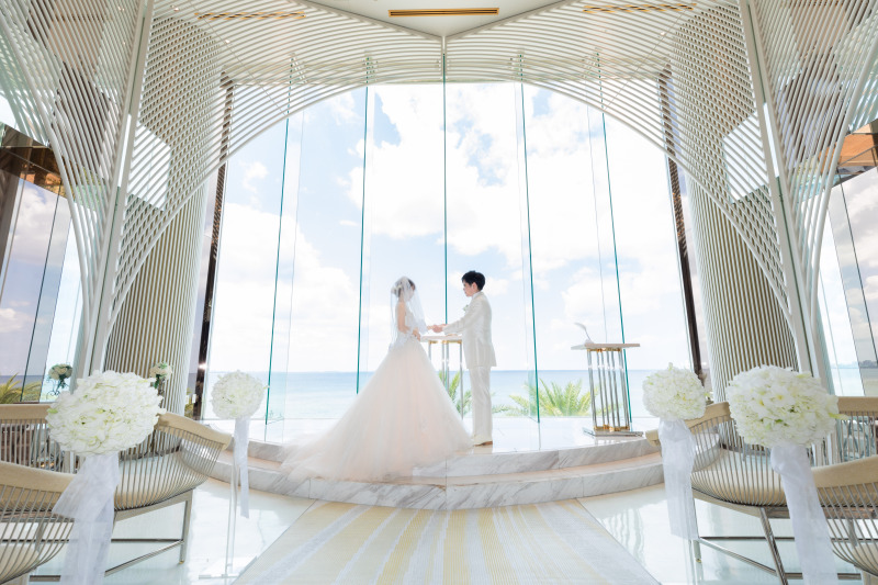 【早得/来春プラン】2026年2~4月撮影限定*★挙式付き★チャペル&ビーチフォト/洋装2ペア/100カットプラン(^^)/