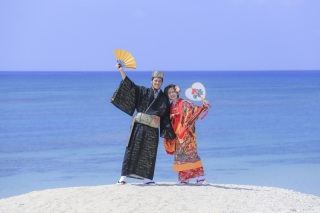 沖縄伝統衣装「琉装」を着て撮影しよう(*^^*)♪