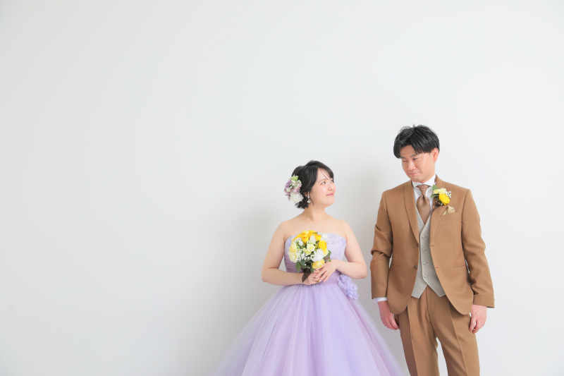 ご新郎様のタキシードは新作でございます!