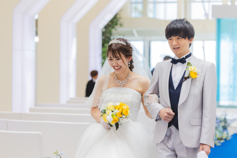 退場の際には自然な笑顔が❀