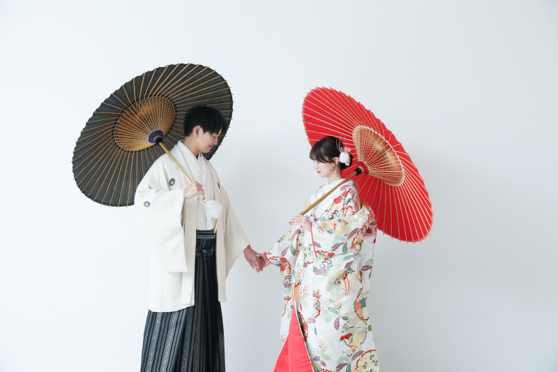 白でシミラールックに★