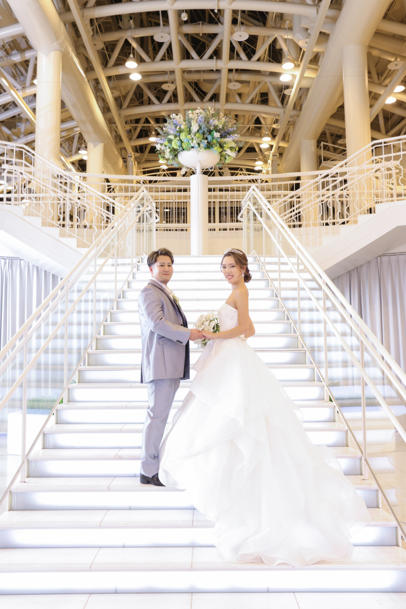 ドレスのトレーンも美しく