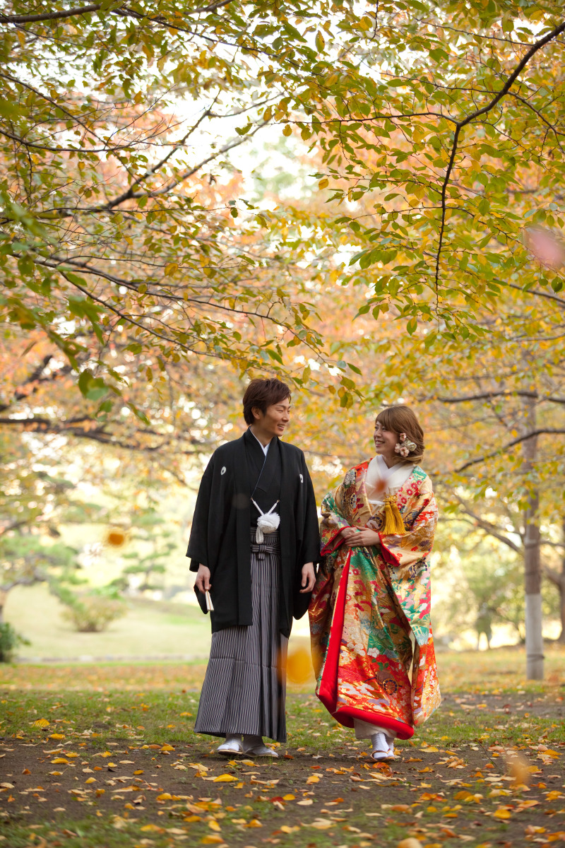 紅葉のトンネルから