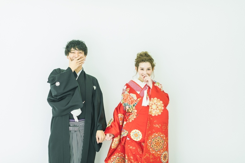 【和装＆ドレス】スタジオ撮影★衣裳3着・10Pアルバム・撮影全データ100カット付（データはスマホでダウンロード可能）★