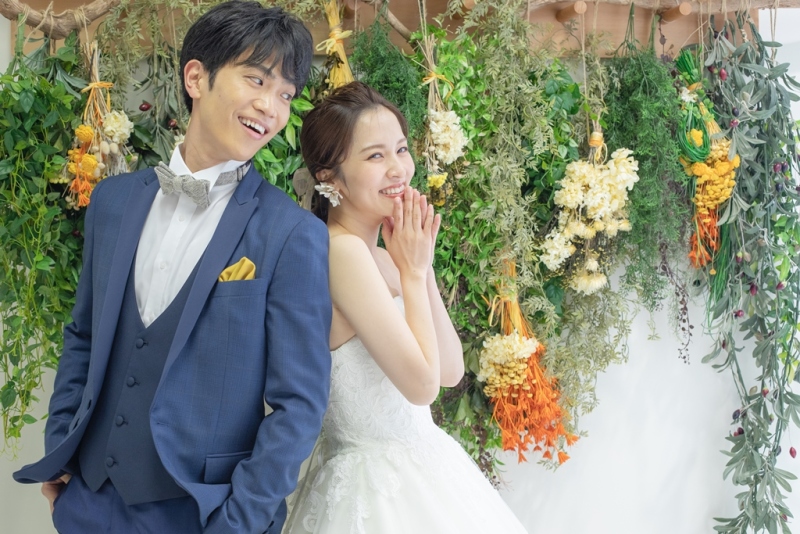 【ドレス2着】スタジオ撮影★10Pアルバム＆撮影全データ100カット付（スマホでダウンロード可能）★