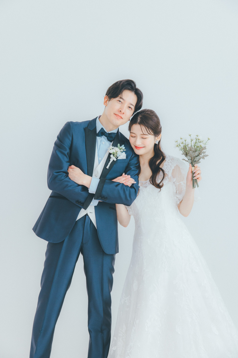 【洋装】スタジオフォト 基本プラン ヘアメイク・小物一式付きで安心!