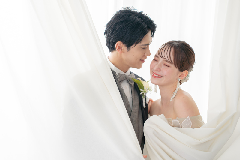 【和装&ドレス】スタジオ撮影★衣裳3着・10Pアルバム・撮影全データ100カット付(データはスマホでダウンロード可能)★