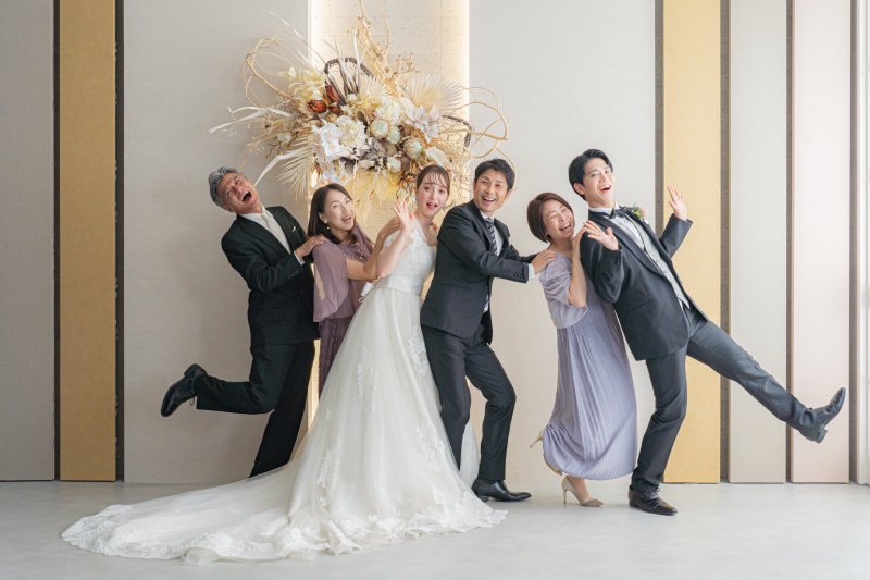 【フォト＋会食】家族写真特典付き！ 和装でも洋装でもOK～スタジオ2着撮影＆会食プラン～