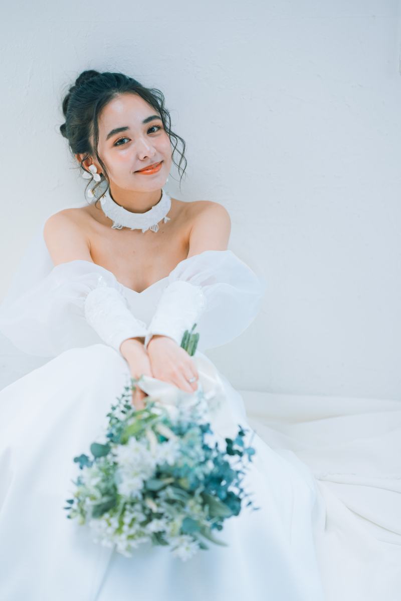 【洋装】スタジオフォト 基本プラン ヘアメイク・小物一式付きで安心!