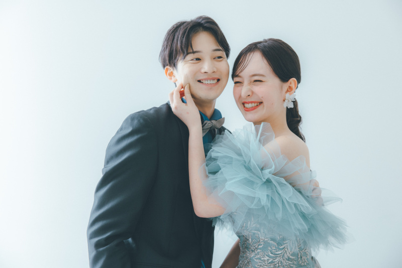 【洋装】スタジオフォト 基本プラン ヘアメイク・小物一式付きで安心!